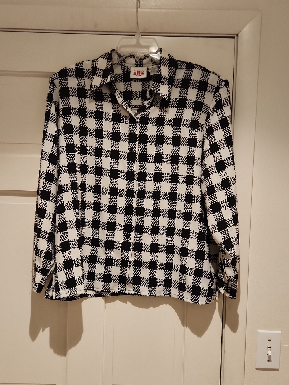 Alia Vintage Black and White Geometric Petite Blouse Long Sleeve Button Up